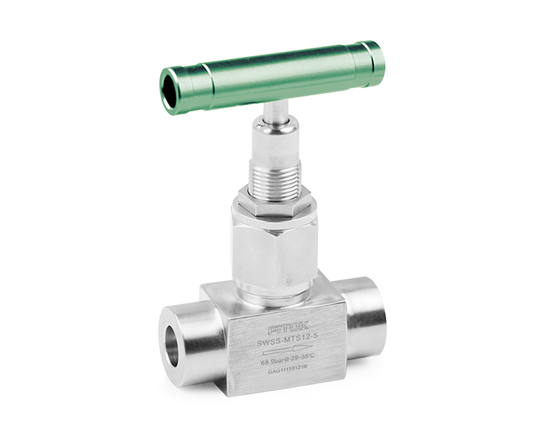 Bellows-sealed Valve, Body: 316SS, MWP: 1,000psig, Bellows: 316L, Stem Tip: Stellited Spherical, Conn.: 1/4in. x 1/4in. Tube OD, 2-Ferrule, Orifice:4.1mm, Cv:0.36, Green Al T-bar Handle